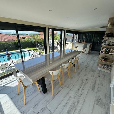 Chambre Dans Logement Partage Chez L Habitant Avec Piscine De 1 A 3 Chambres Grieges Dış mekan fotoğraf