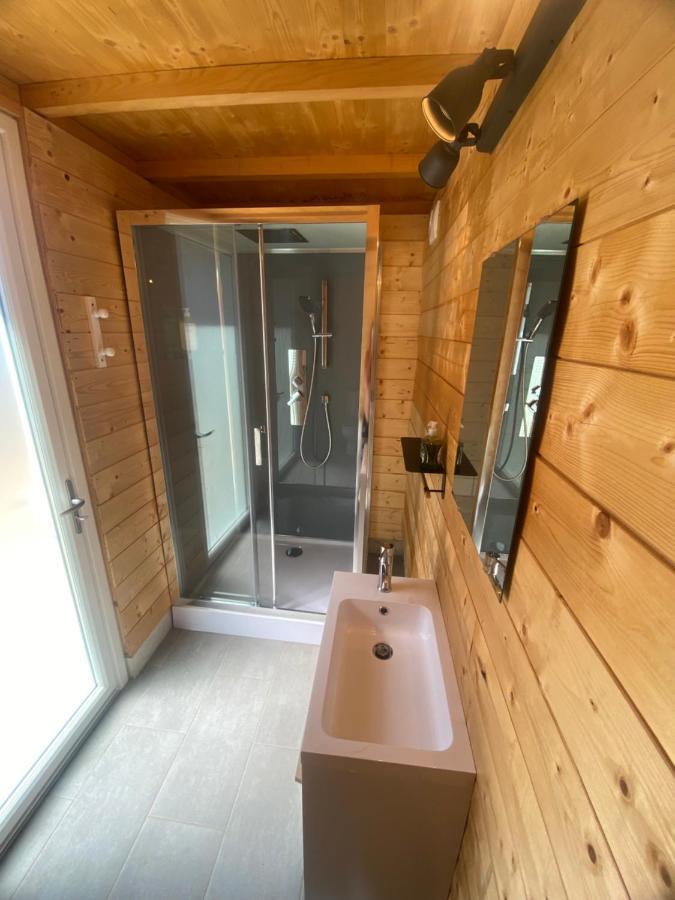 Chambre Dans Logement Partage Chez L Habitant Avec Piscine De 1 A 3 Chambres Grieges Dış mekan fotoğraf